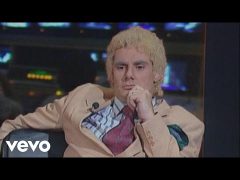Les Inconnus - La guerre mondiale dans le monde : Michel Chevalet